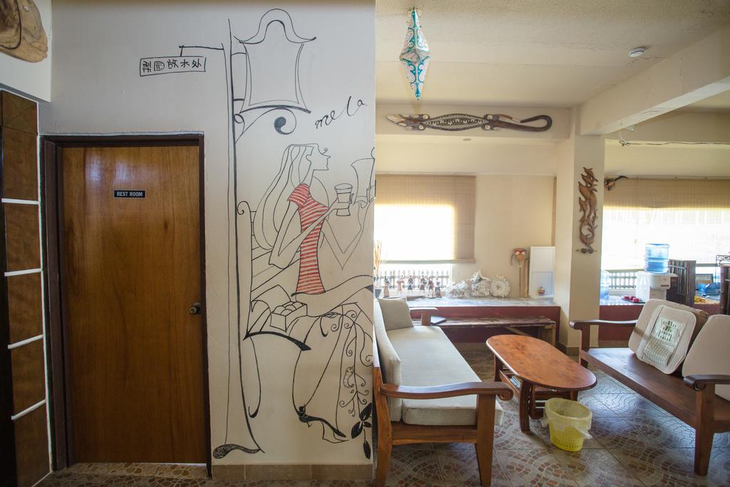 G.T. Guest House Garapan Bagian luar foto