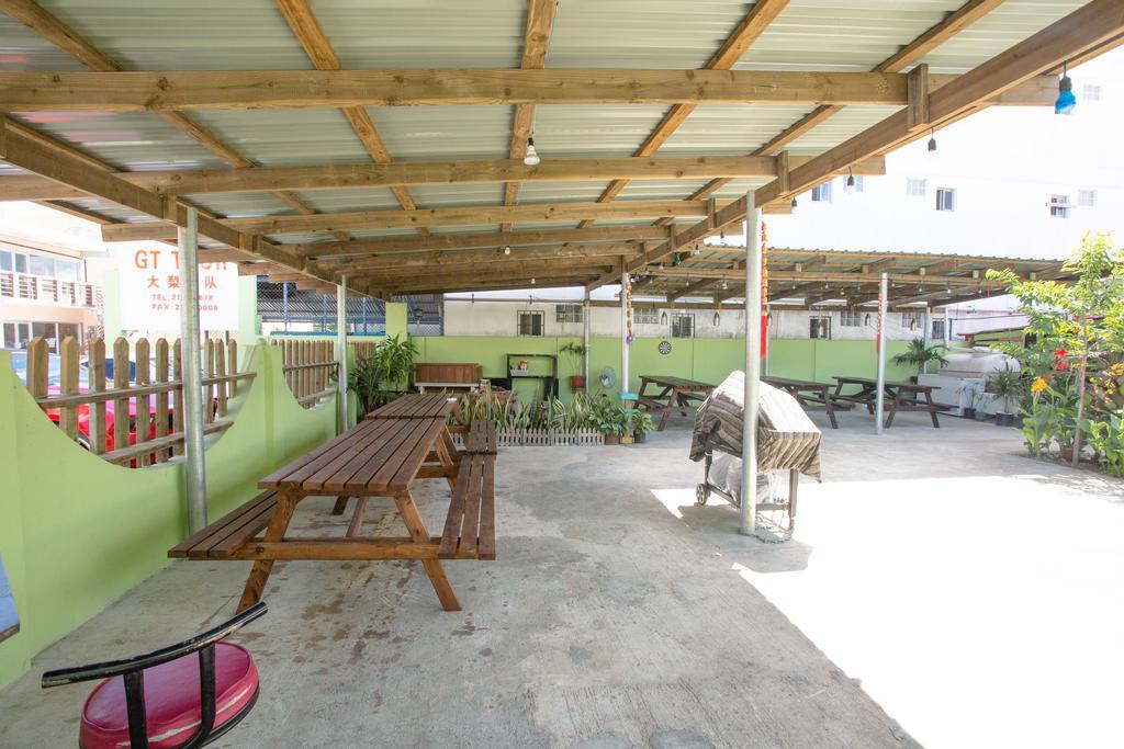 G.T. Guest House Garapan Bagian luar foto
