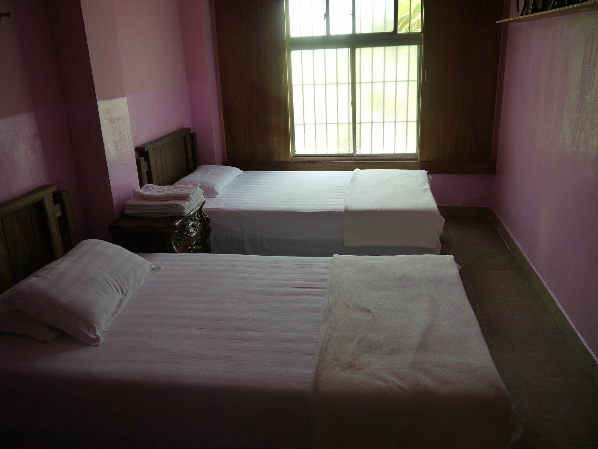 G.T. Guest House Garapan Bagian luar foto