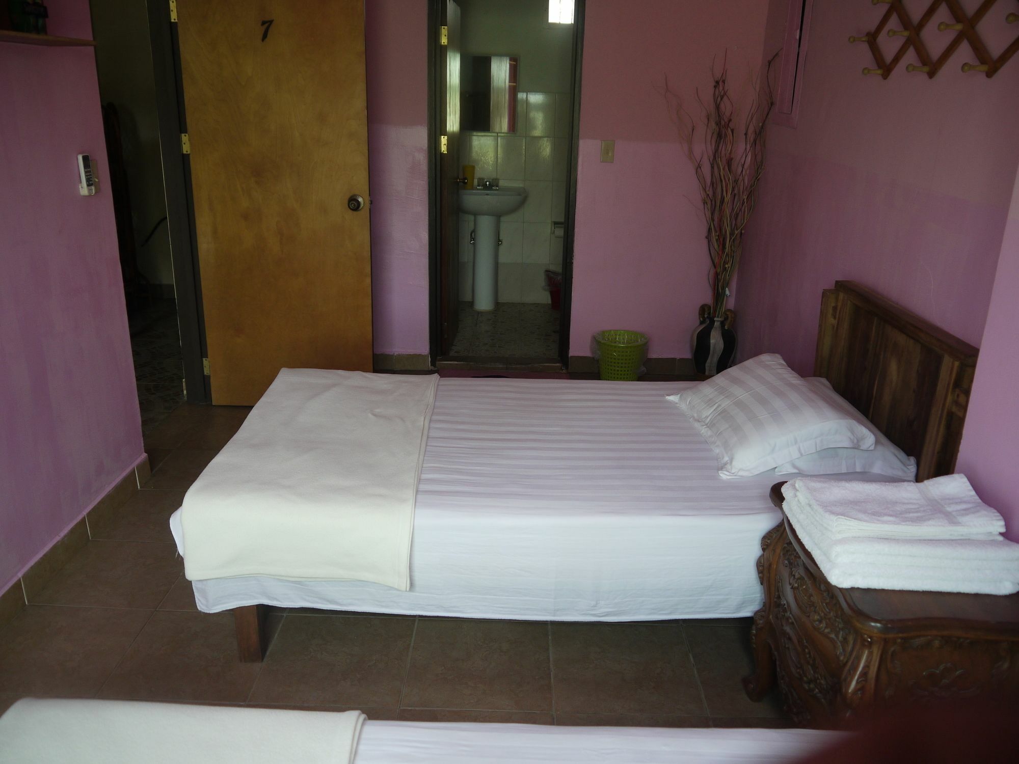 G.T. Guest House Garapan Bagian luar foto